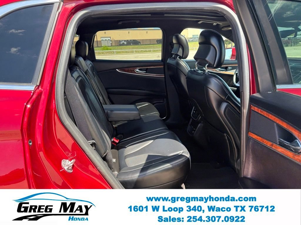 Used 2019 Lincoln Nautilus Select w/ Cargo Utility Package FWD image 29