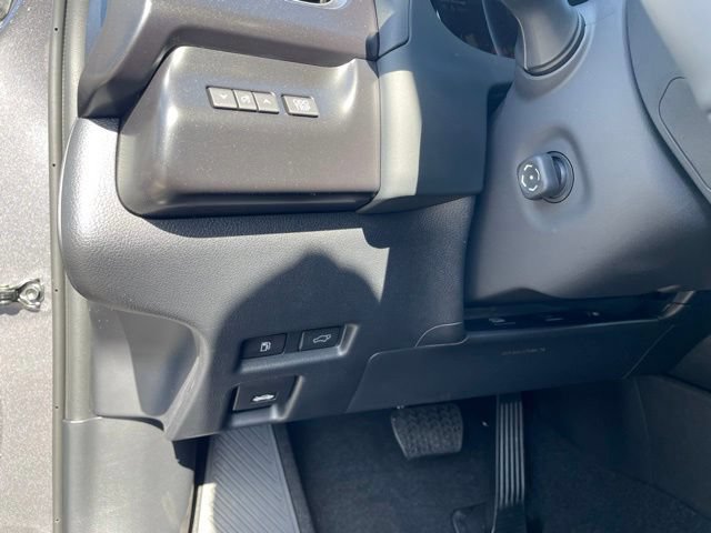 New 2026 Lexus UX 300h AWD image 25