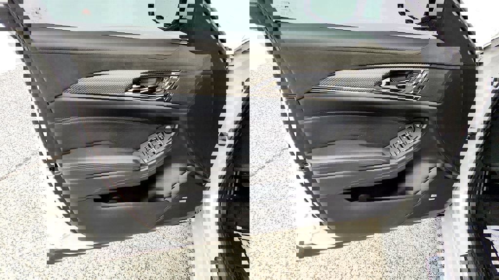 Used 2019 Cadillac CTS V w/ Carbon Fiber Package image 11