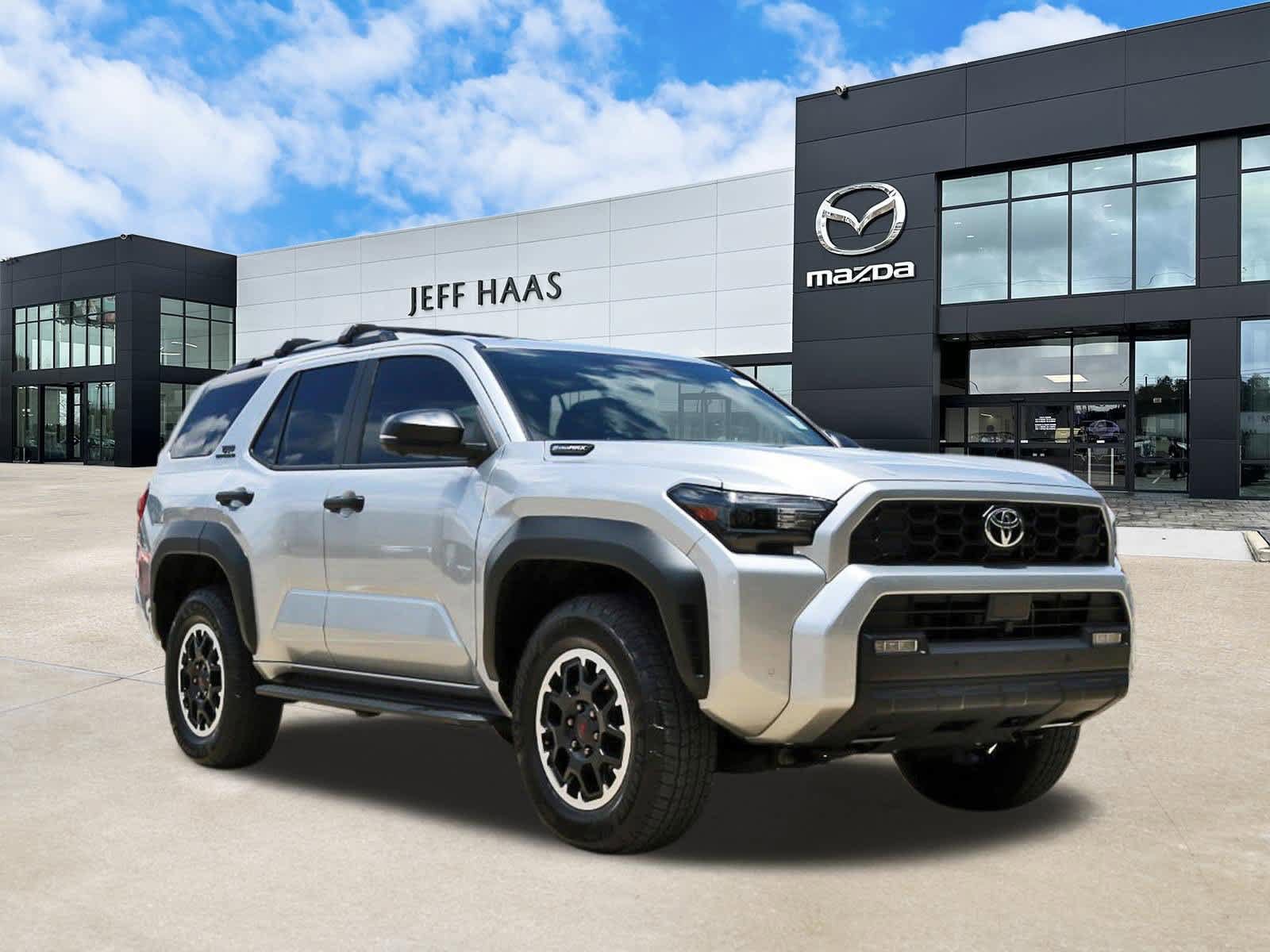 Used 2025 Toyota 4Runner TRD Off-Road Premium AWD/4WD image 4