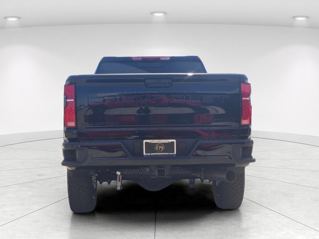 New 2026 Chevrolet Silverado 2500 High Country w/ Midnight Edition AWD/4WD image 4