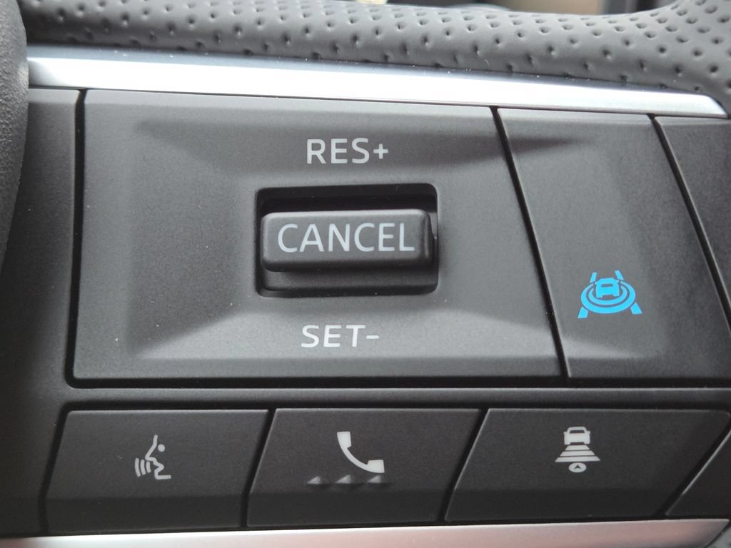 New 2026 Nissan Rogue SL AWD/4WD image 33