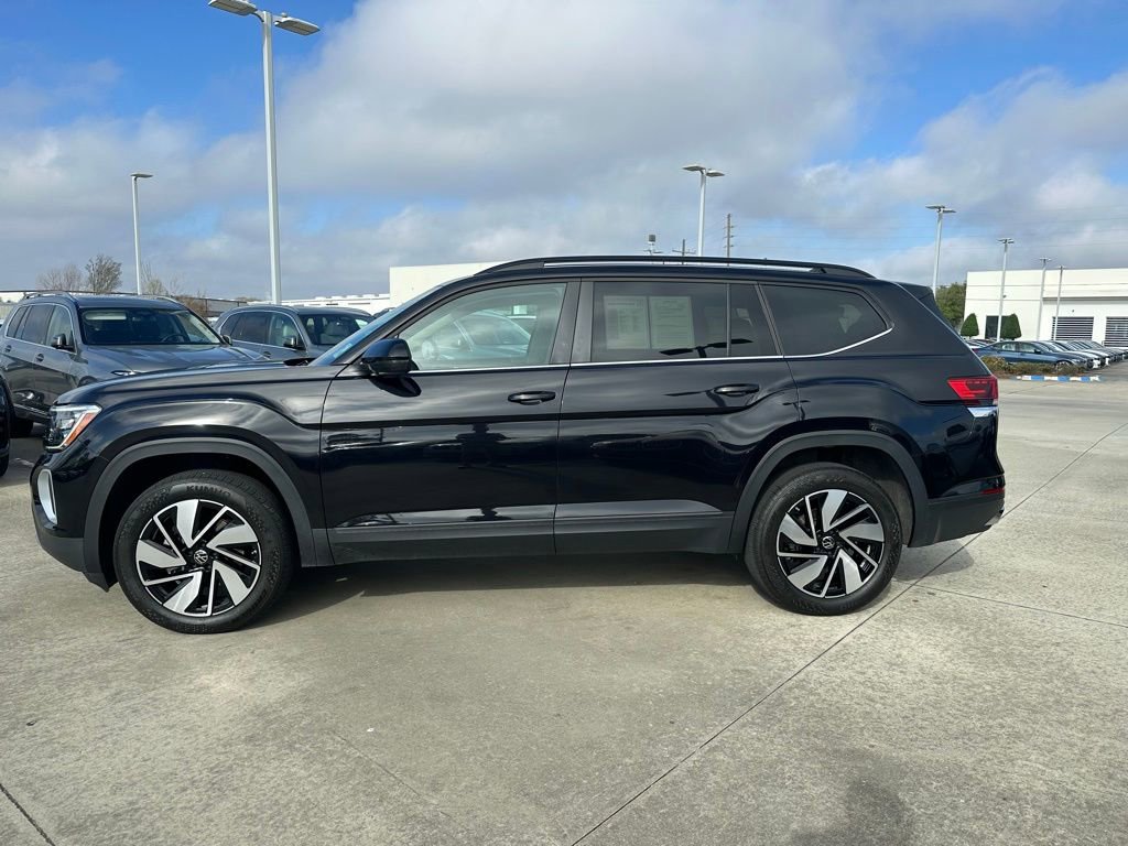 Used 2024 Volkswagen Atlas SE image 9