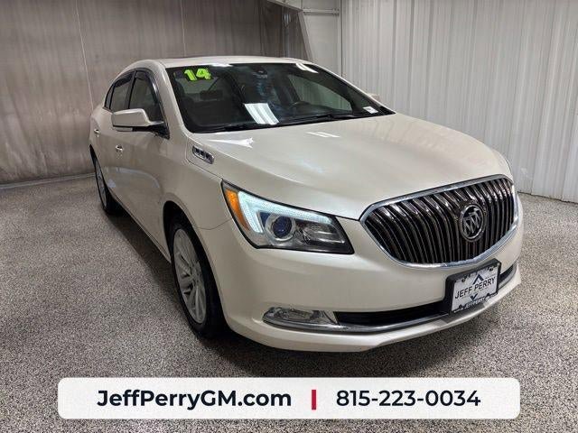Used 2014 Buick LaCrosse Leather FWD image 2