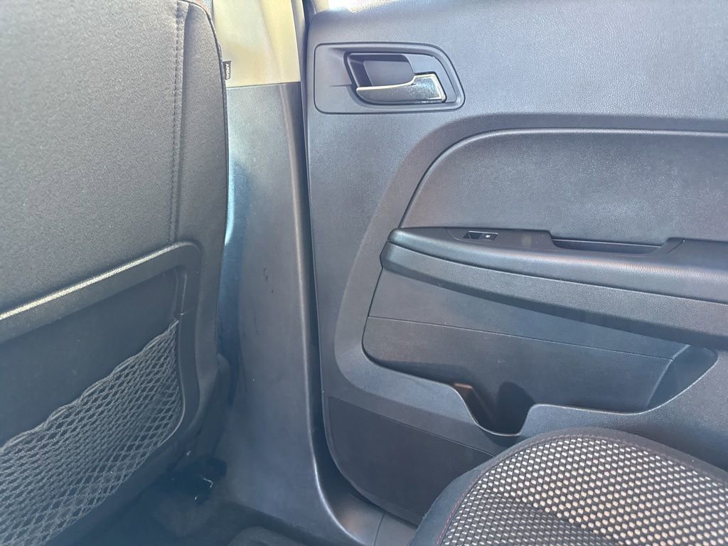 Used 2013 Chevrolet Equinox LT w/ Driver Convenience Package image 16