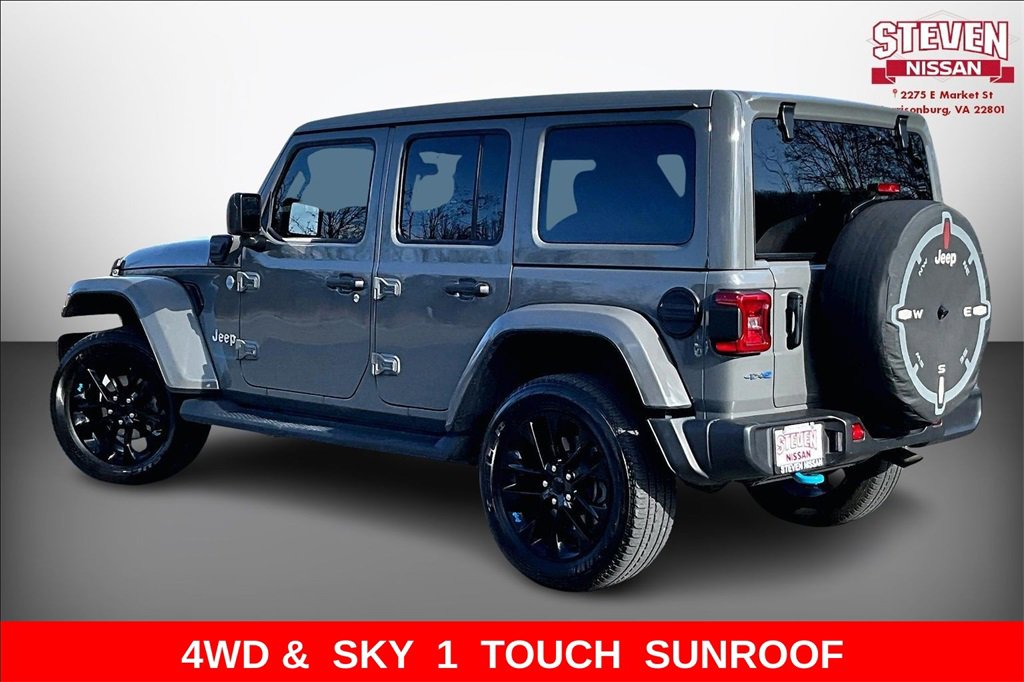 Used 2023 Jeep Wrangler Unlimited Sahara w/ Cold Weather Group image 4