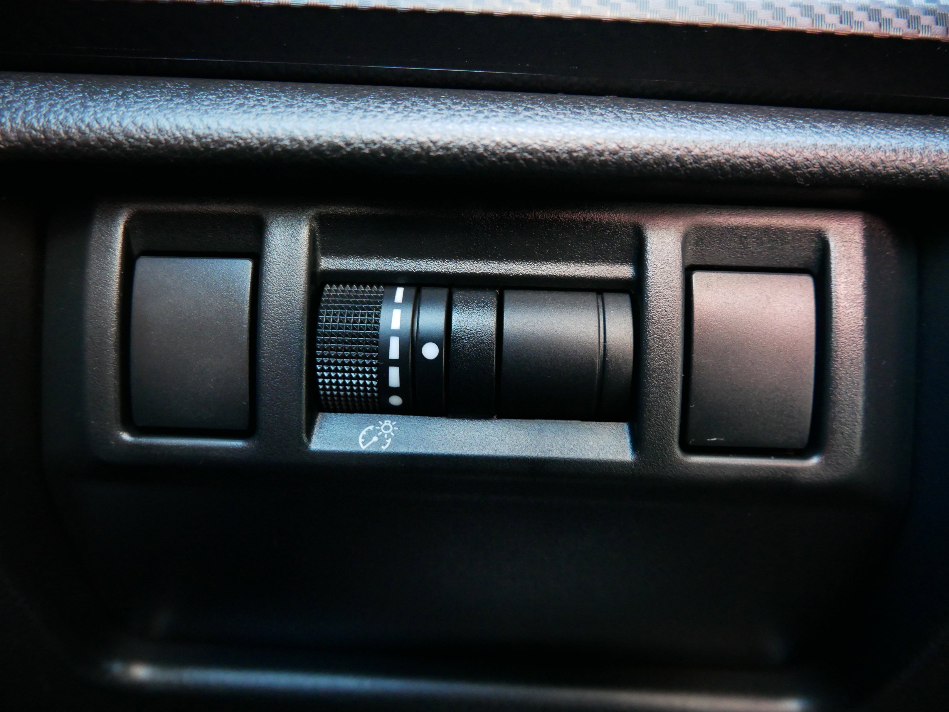 Certified 2024 Subaru Crosstrek 2.0i Premium image 26