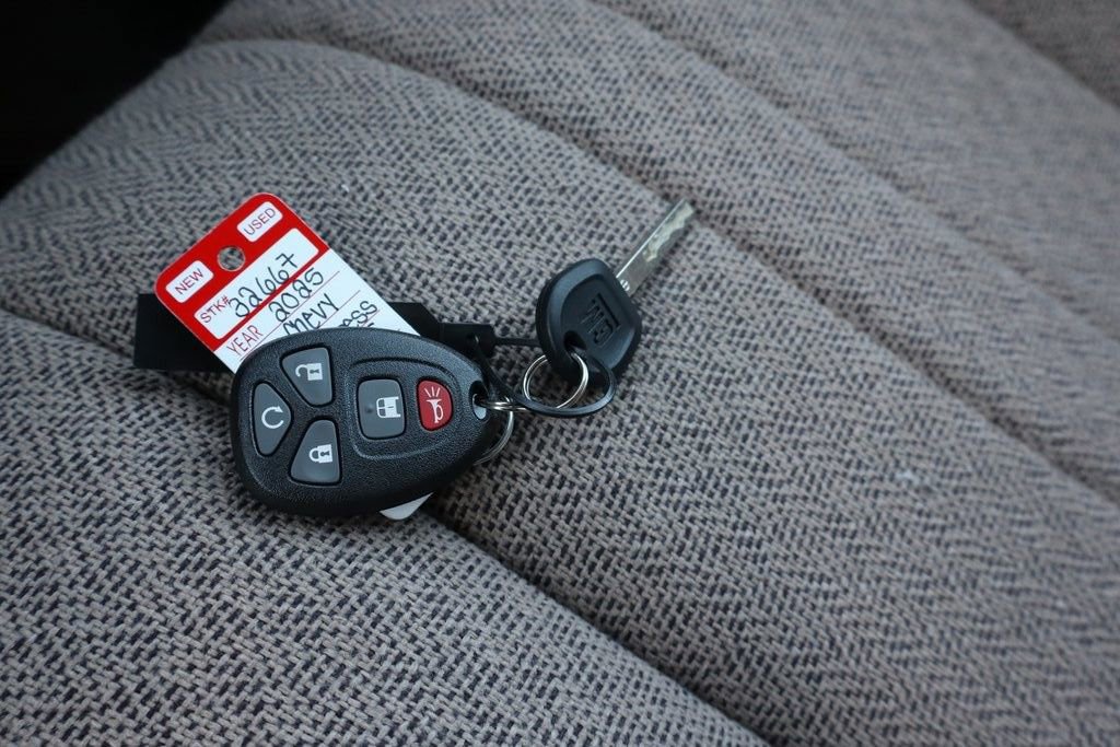 New 2025 Chevrolet Express 3500 w/ Driver Convenience Package image 26