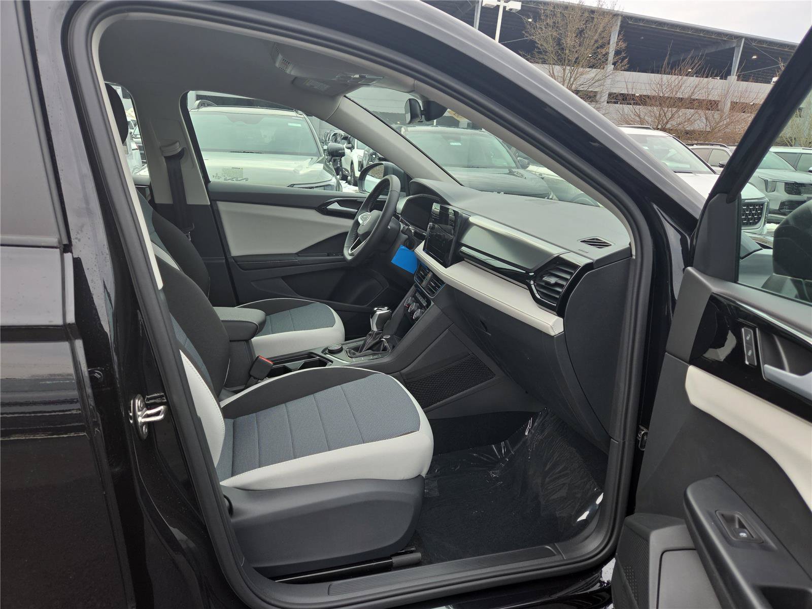 New 2026 Volkswagen Taos S AWD/4WD image 28