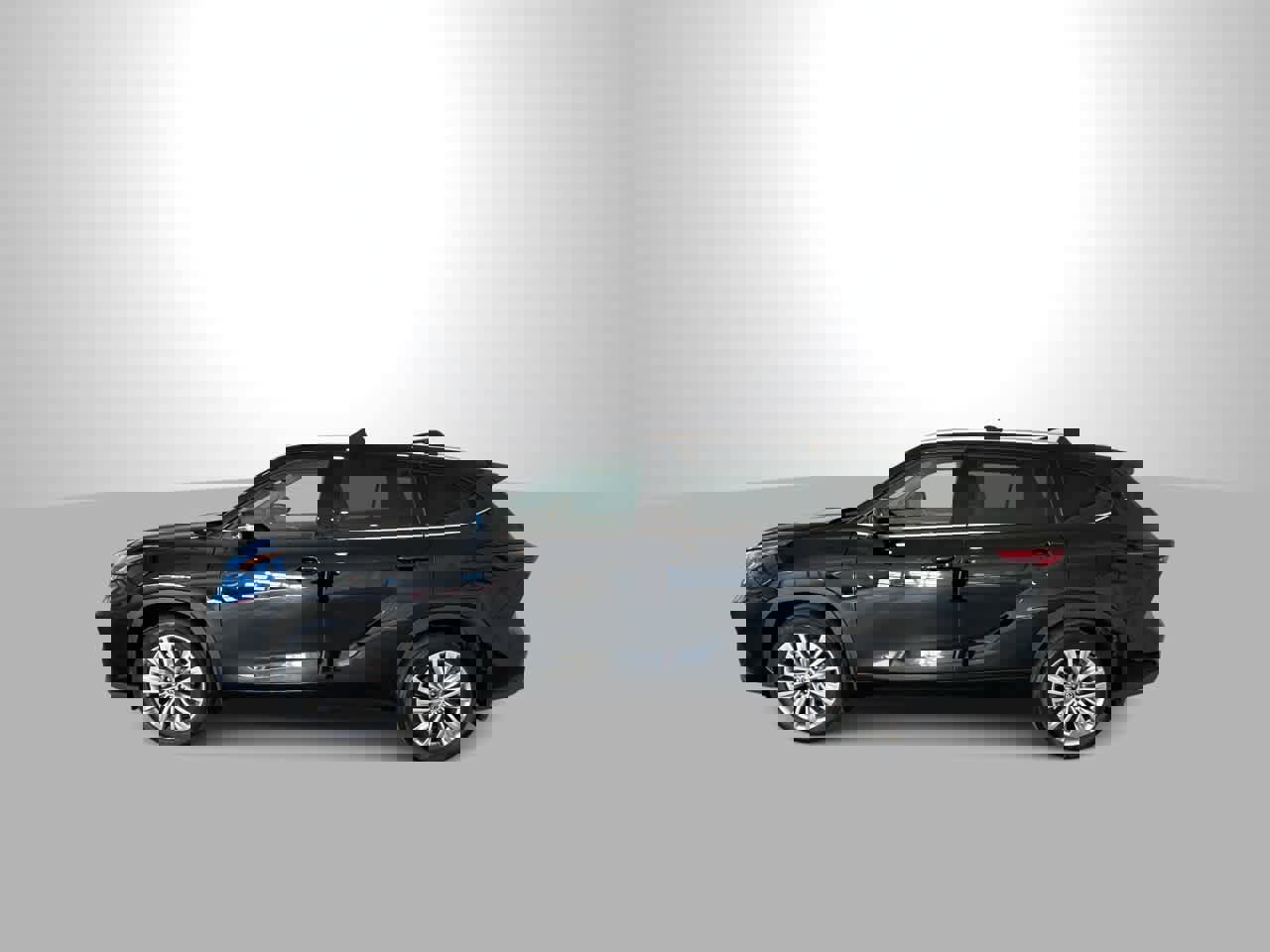 Used 2024 Toyota Highlander Platinum image 5