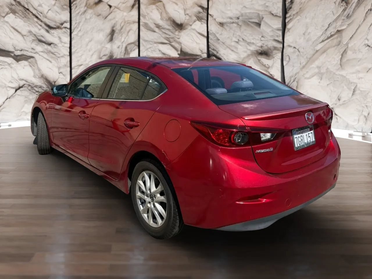 Used 2014 MAZDA MAZDA3 i Touring w/ Moonroof Package 1 FWD image 3