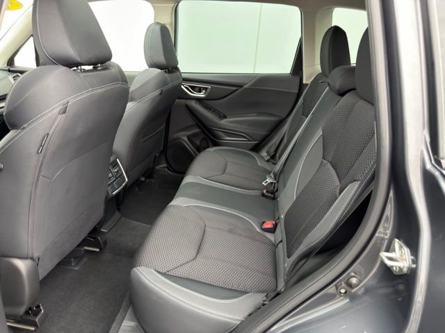 Used 2023 Subaru Forester Premium image 22