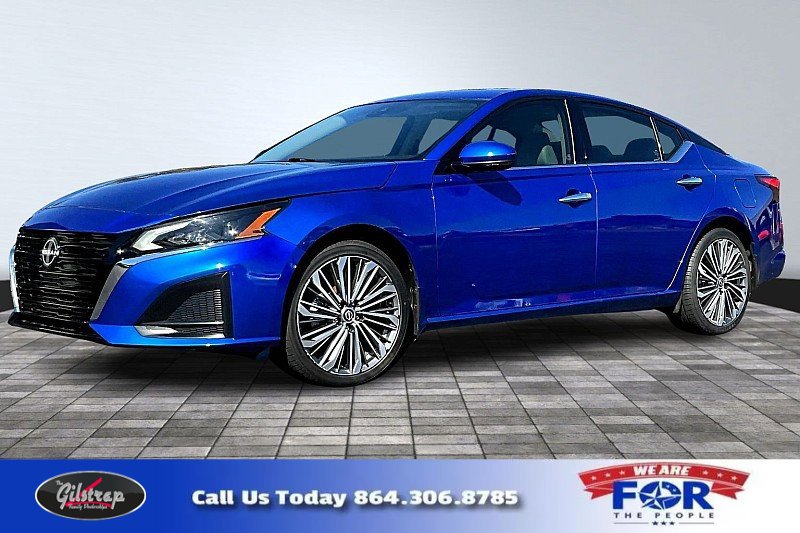 Used 2025 Nissan Altima 2.5 SL