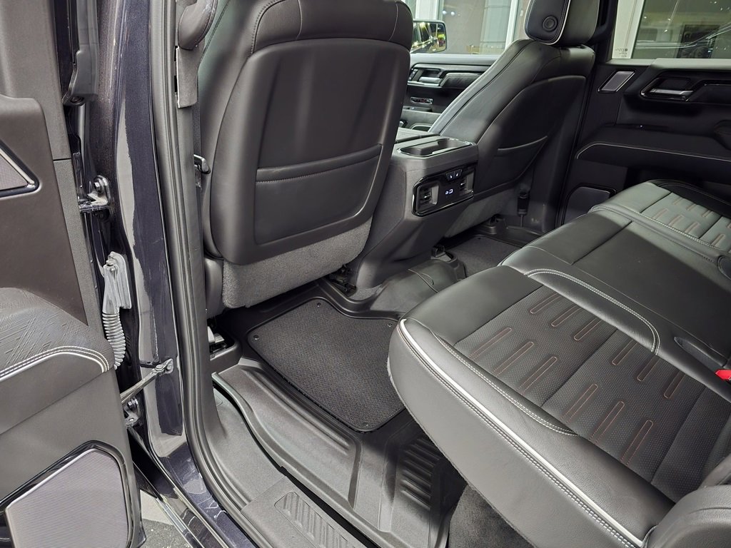 Used 2023 GMC Sierra 1500 AT4X image 35