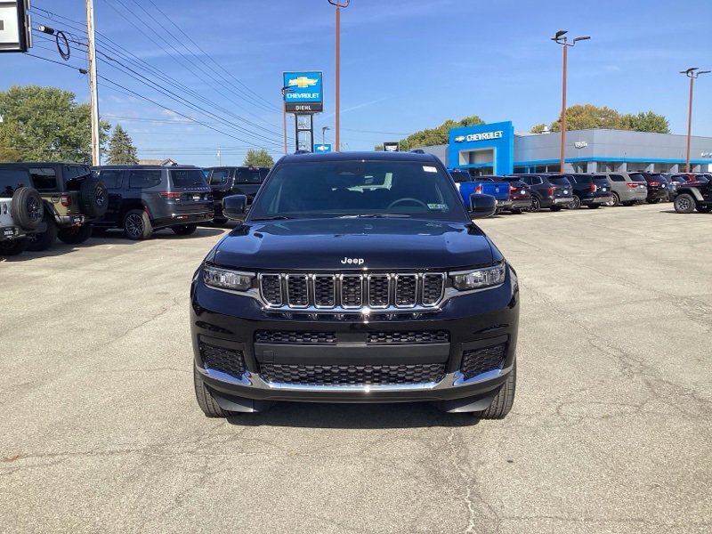 New 2025 Jeep Grand Cherokee L Laredo w/ Luxury Tech Group I image 2