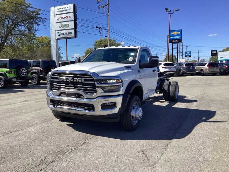 New 2025 RAM 5500 Tradesman image 3