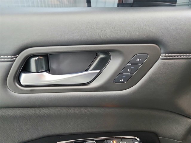 Used 2024 Nissan Pathfinder Platinum w/ Cargo Package image 21