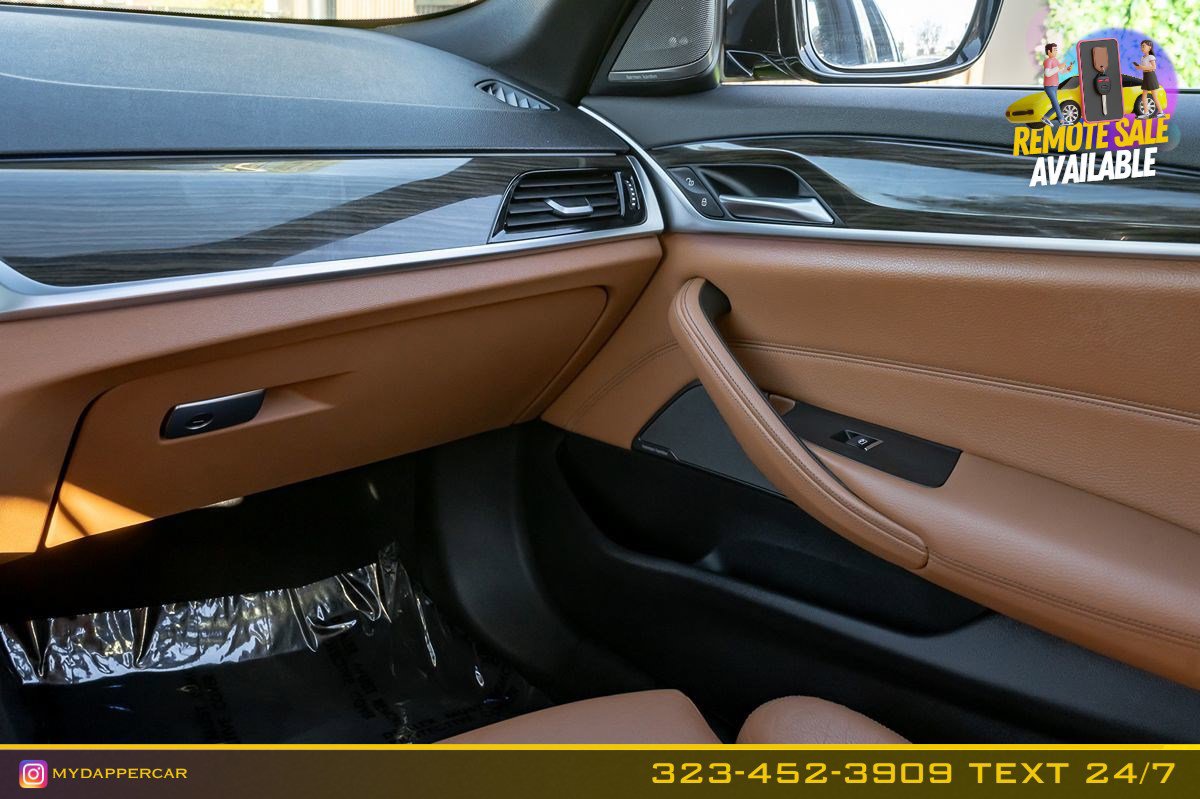 Used 2018 BMW 540i image 24