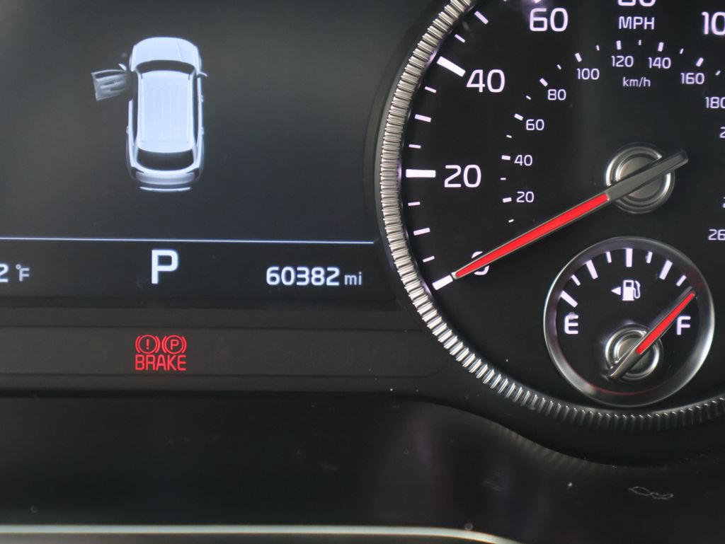 Certified 2022 Kia Telluride SX w/ SX Prestige Package AWD/4WD image 32