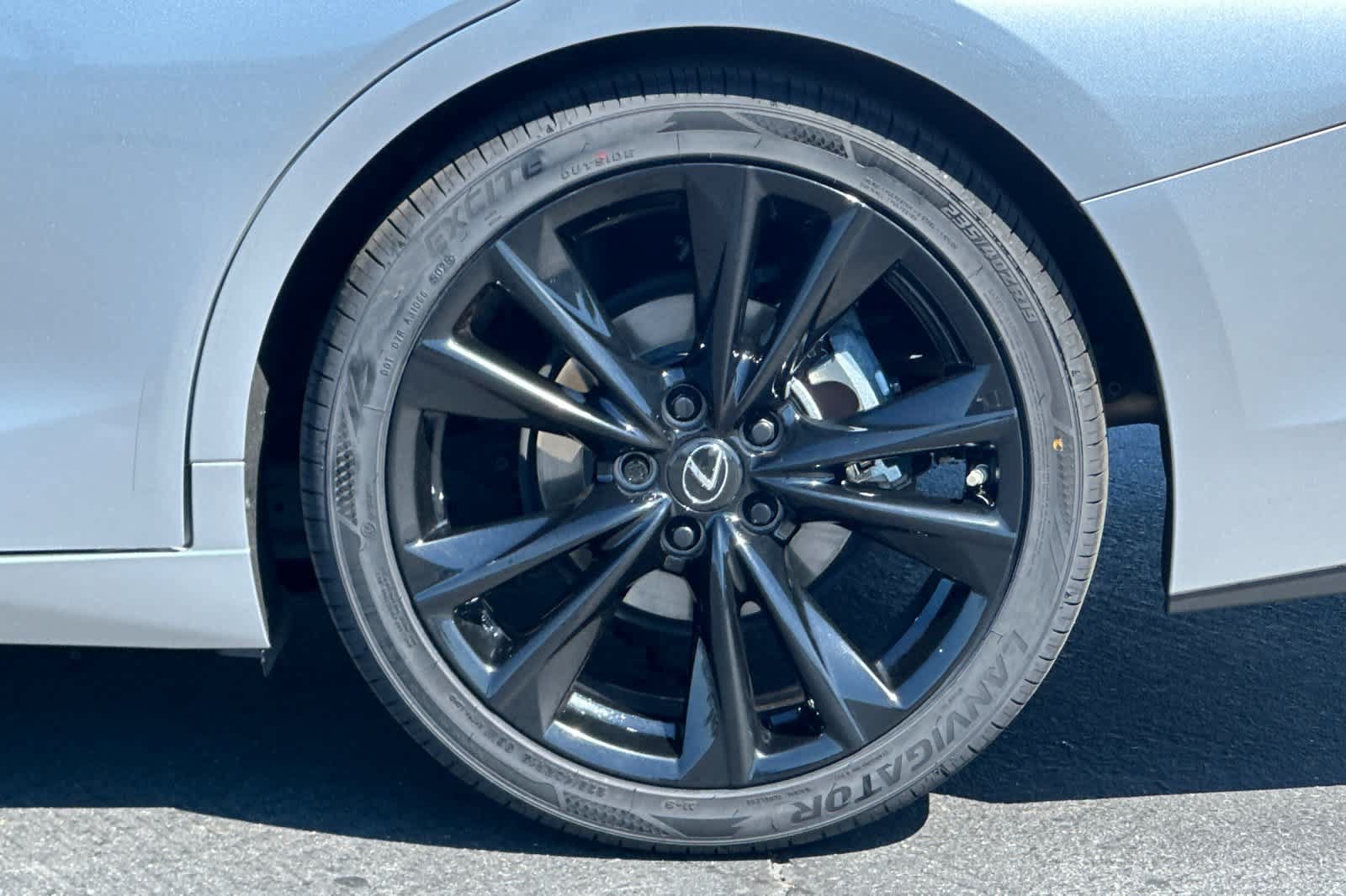 Certified 2023 Lexus ES 350 F Sport w/ Accessory Package (Z1) FWD image 30