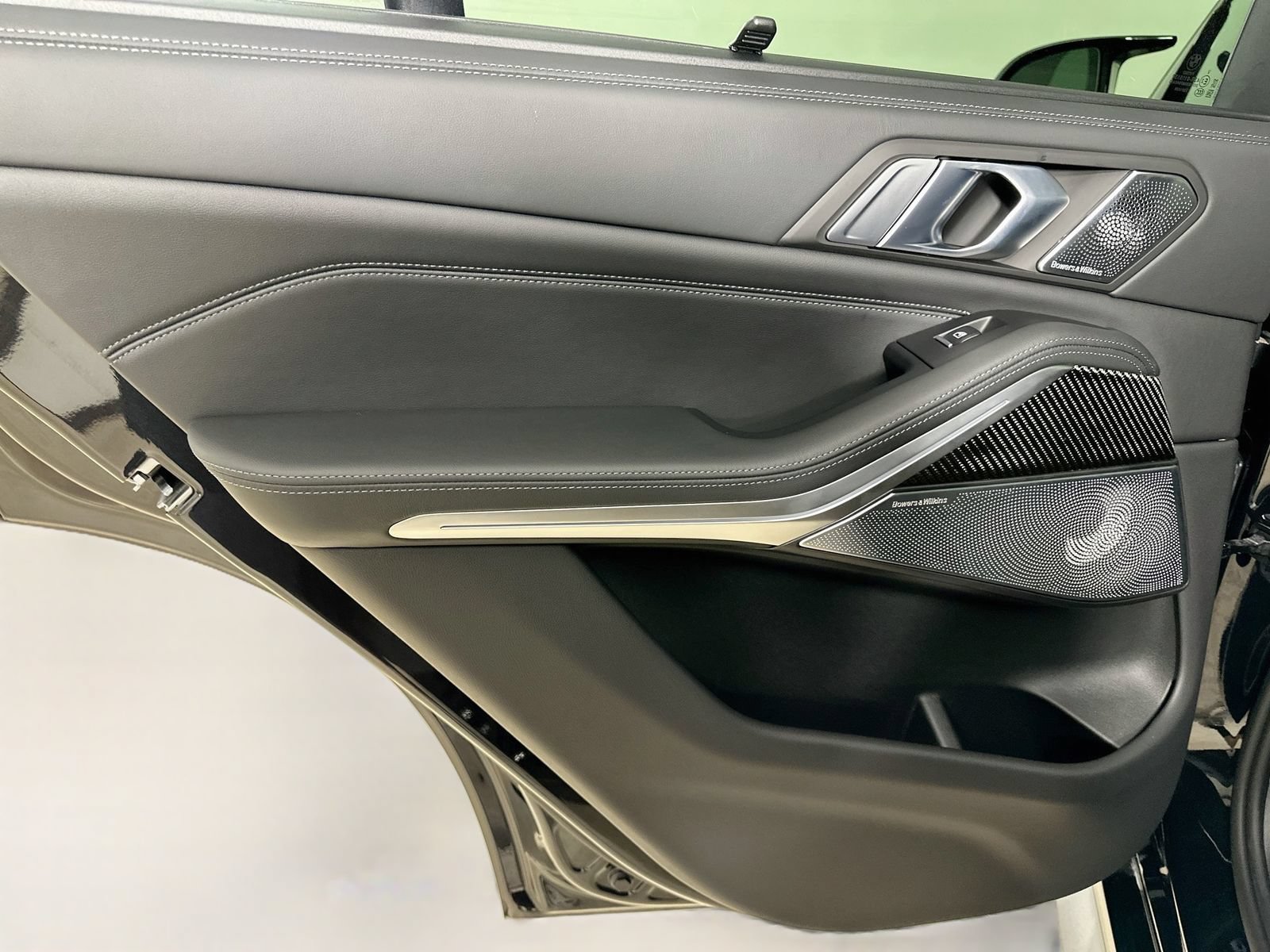 New 2026 BMW X5 M Competition w/ Executive Package AWD/4WD image 34