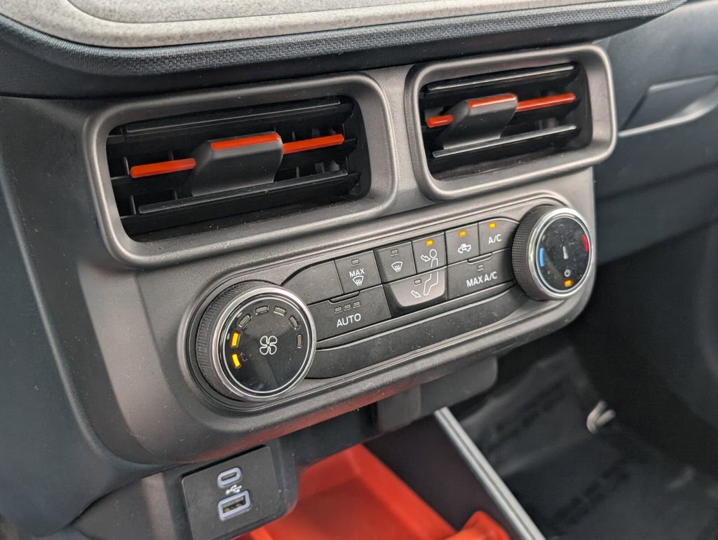 Used 2023 Ford Maverick XLT image 23