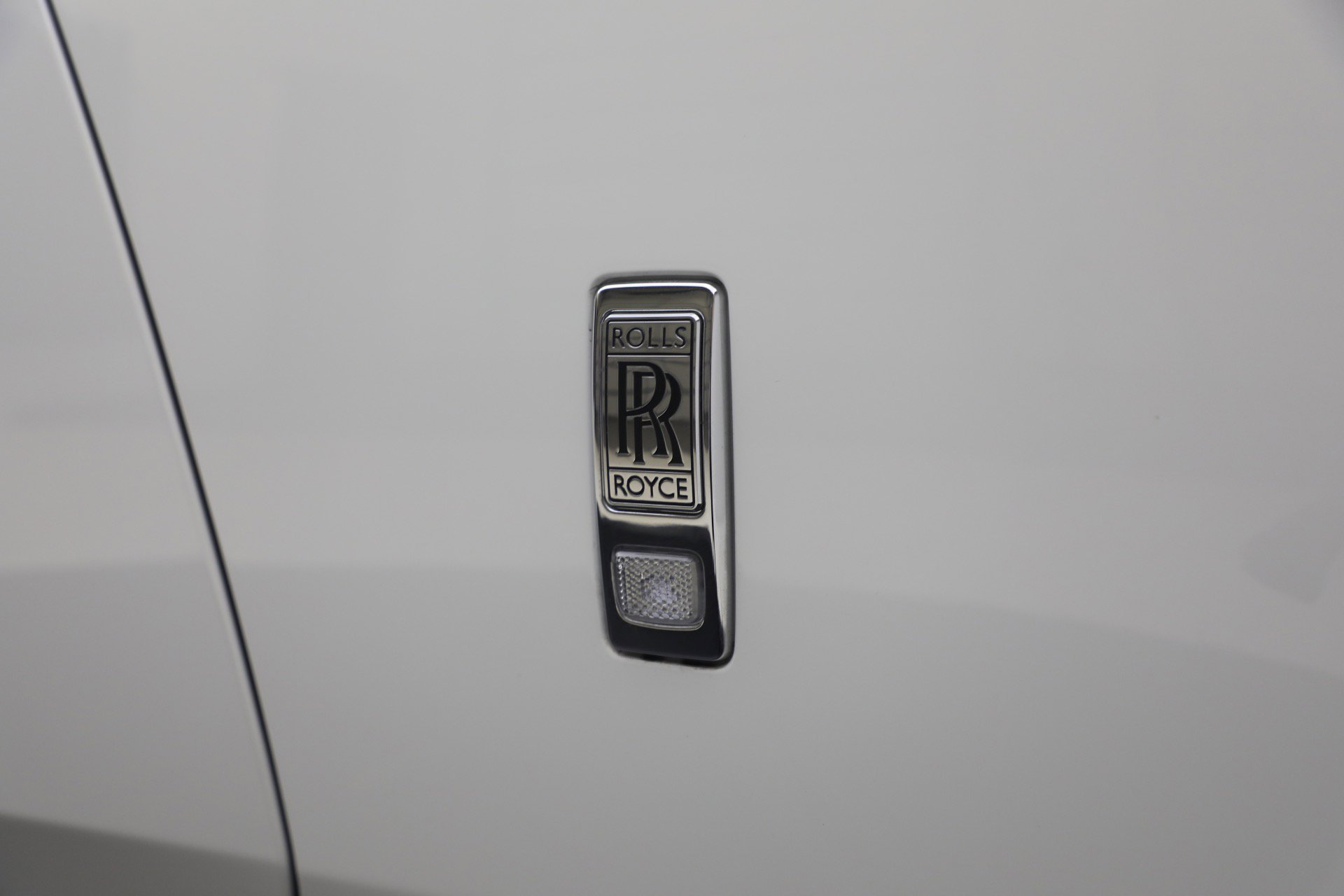 Certified 2026 Rolls-Royce Spectre AWD/4WD image 33