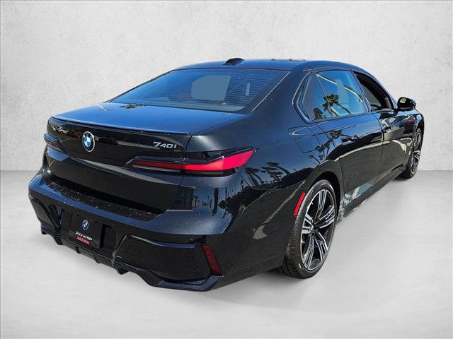 New 2026 BMW 740i RWD video 2