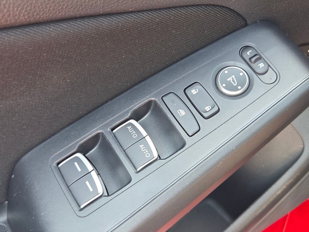 Certified 2025 Honda Civic Sport image 29