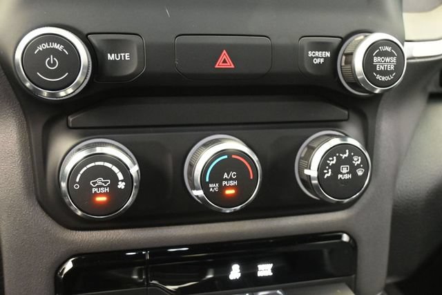 Used 2021 RAM 1500 Big Horn RWD image 16