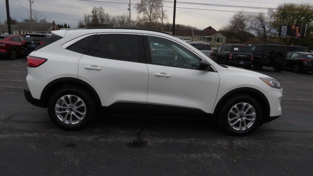 Certified 2022 Ford Escape SE w/ Convenience Package image 9