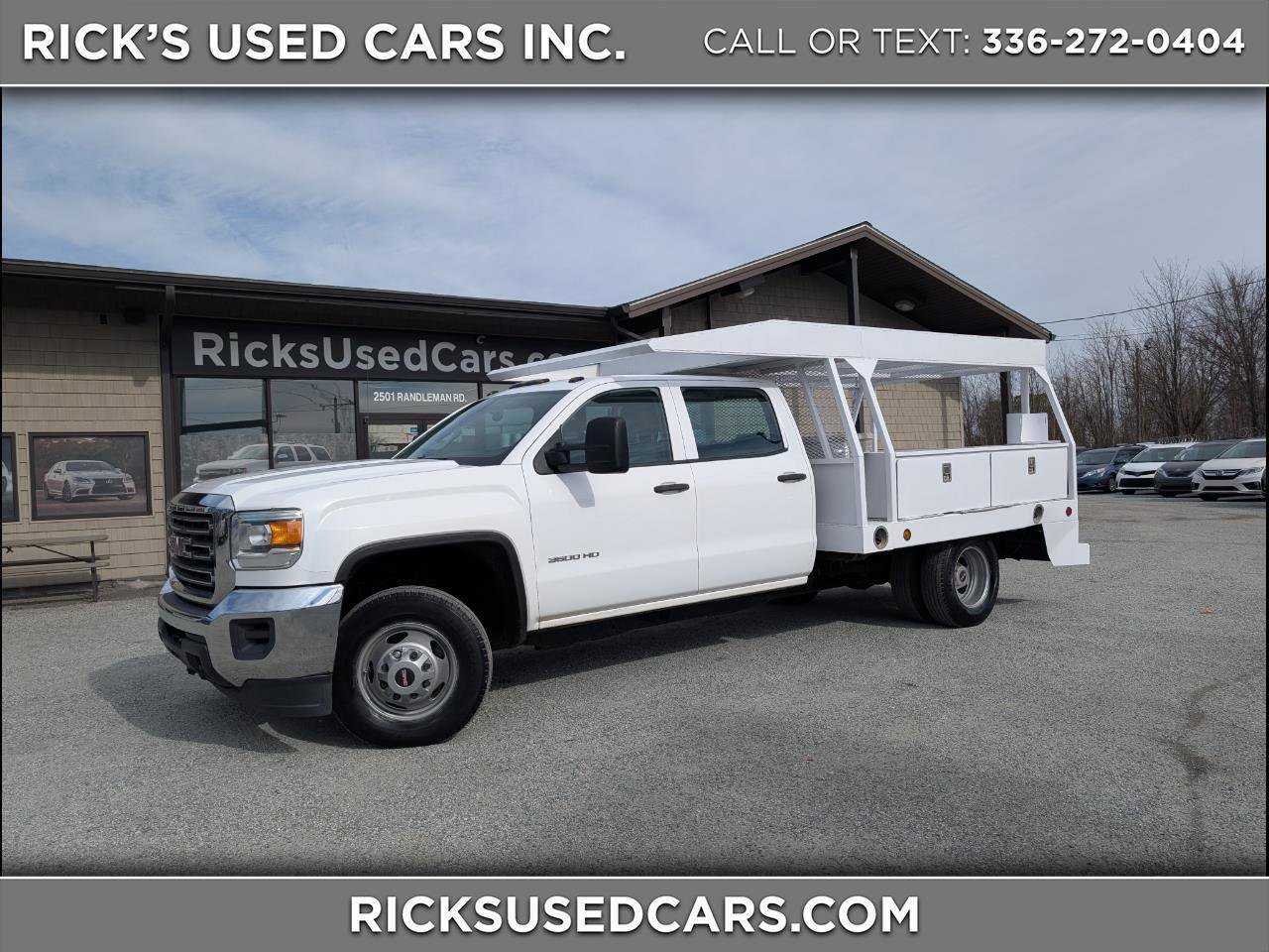 Used 2015 GMC Sierra 3500 2WD Crew Cab image 1