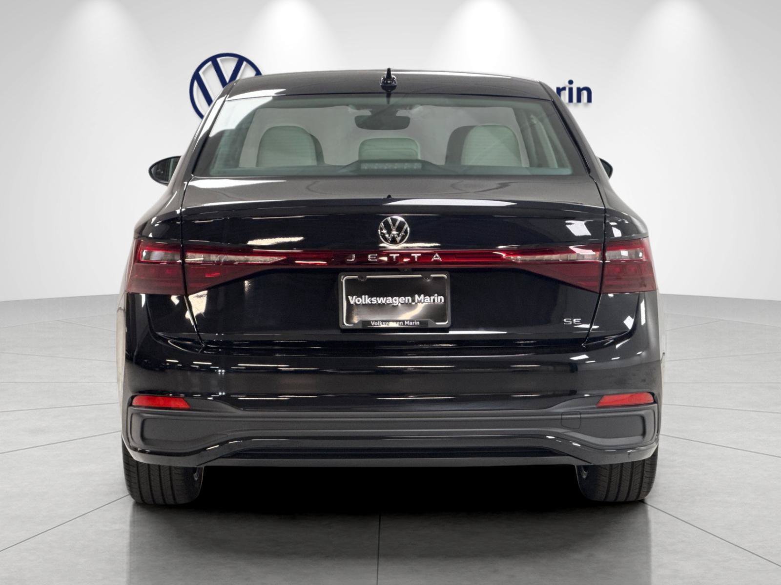 New 2026 Volkswagen Jetta SE FWD image 4