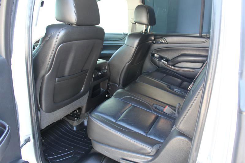 Used 2015 Chevrolet Suburban LT image 28