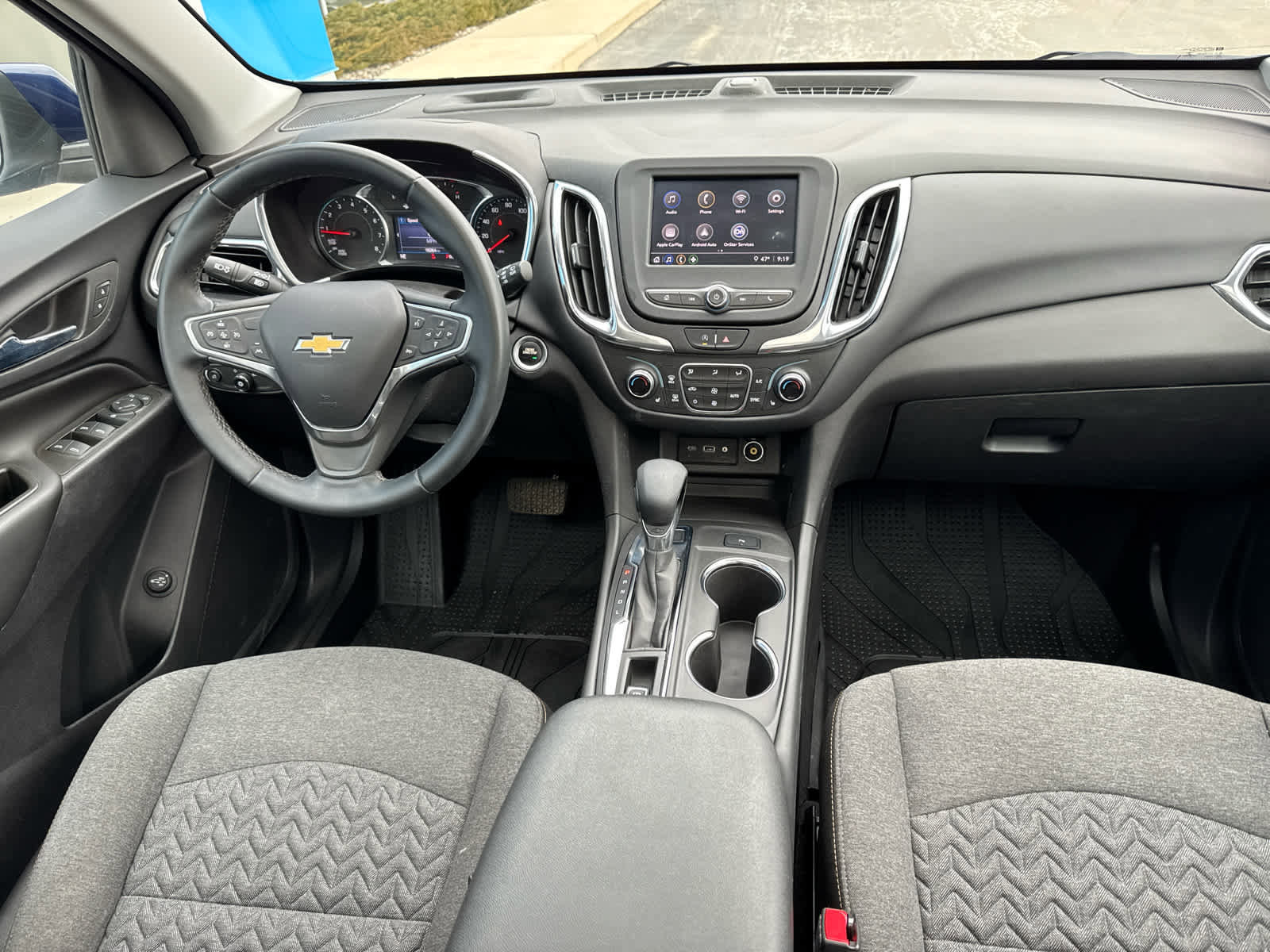 Used 2023 Chevrolet Equinox LT image 6