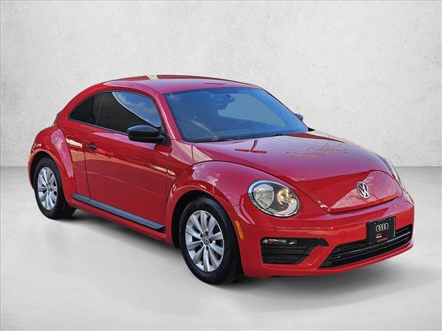 Used 2018 Volkswagen Beetle 2.0T S FWD image 3