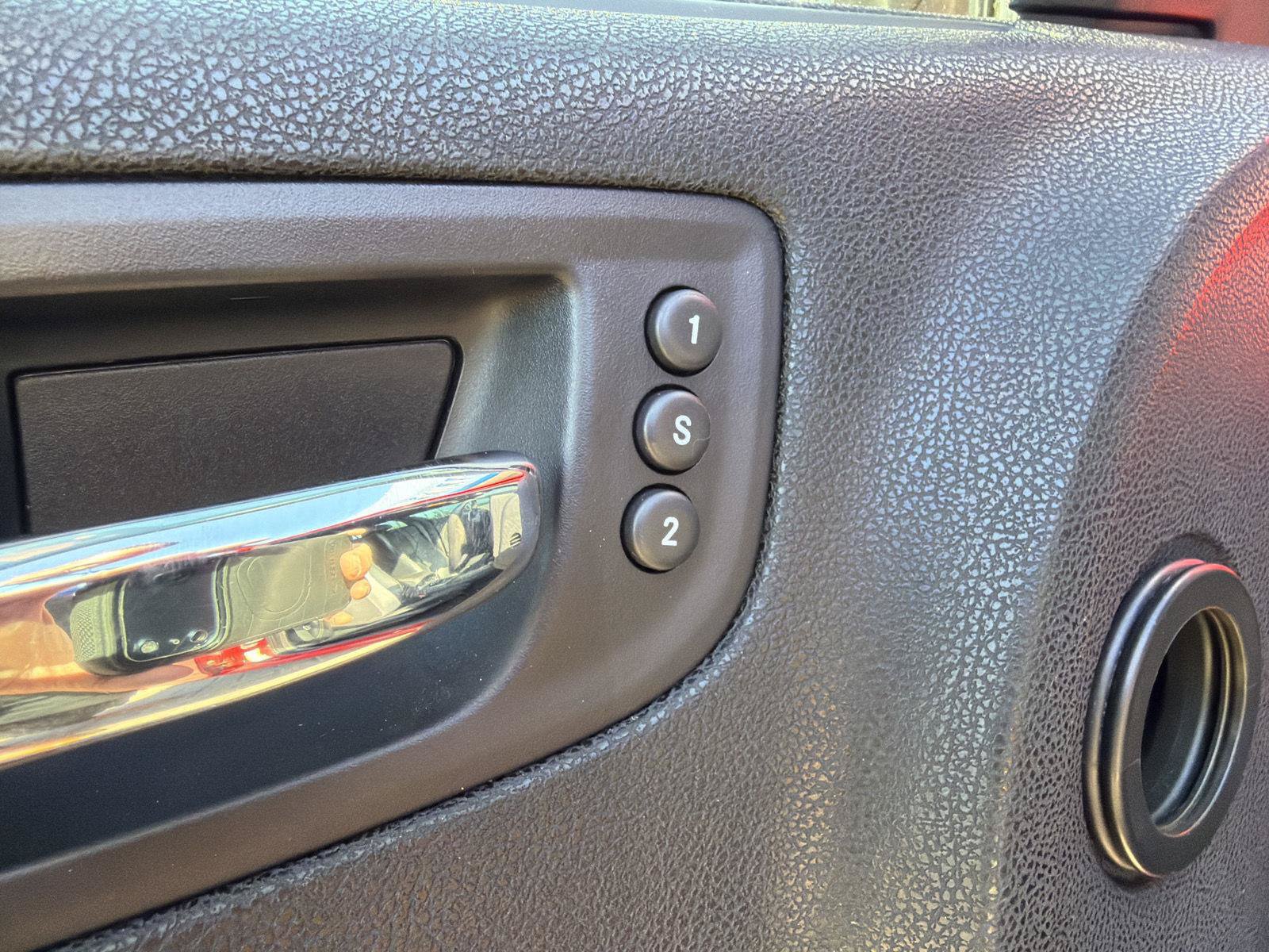 Used 2012 Dodge Charger R/T RWD image 18