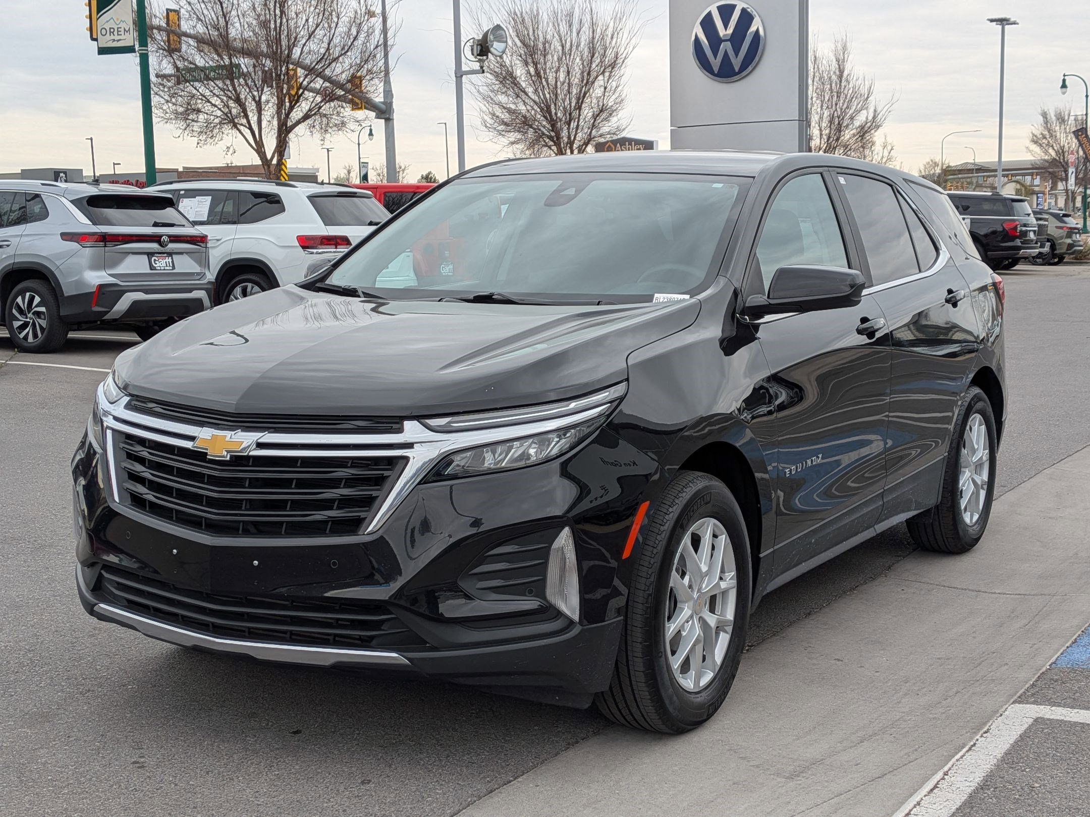 Used 2024 Chevrolet Equinox LT image 11