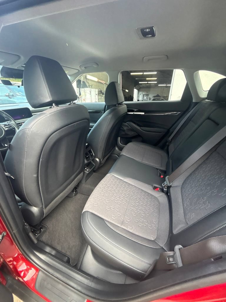 Certified 2025 Kia Seltos S AWD/4WD image 18