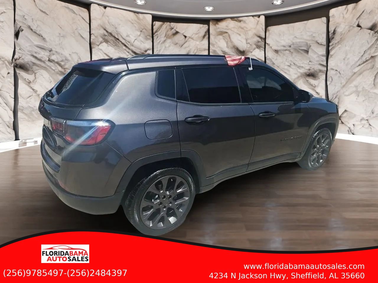 Used 2021 Jeep Compass Latitude w/ Sun and Sound Group FWD image 4