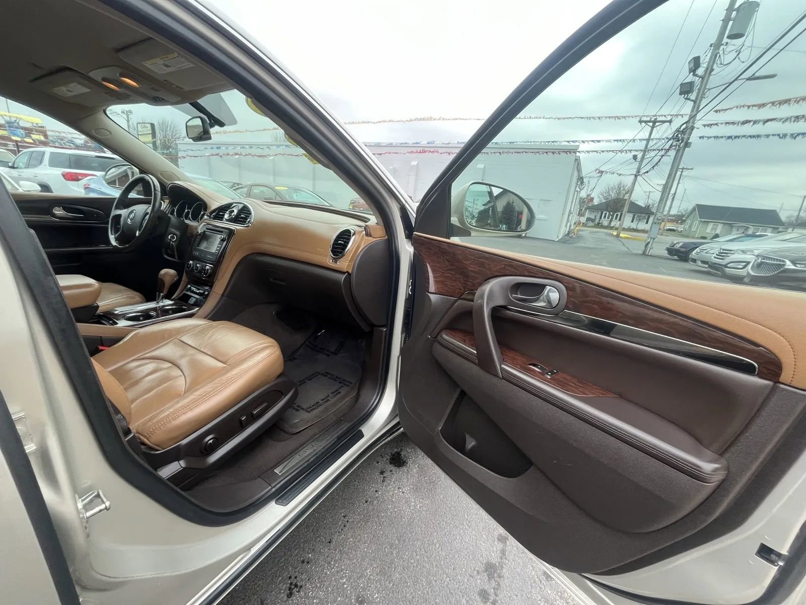 Used 2015 Buick Enclave Leather image 21