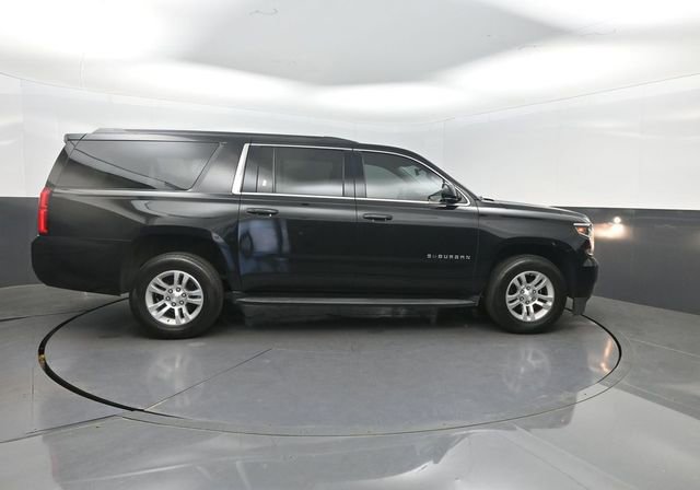 Used 2020 Chevrolet Suburban LS w/ Enhanced Driver Alert Package RWD image 33