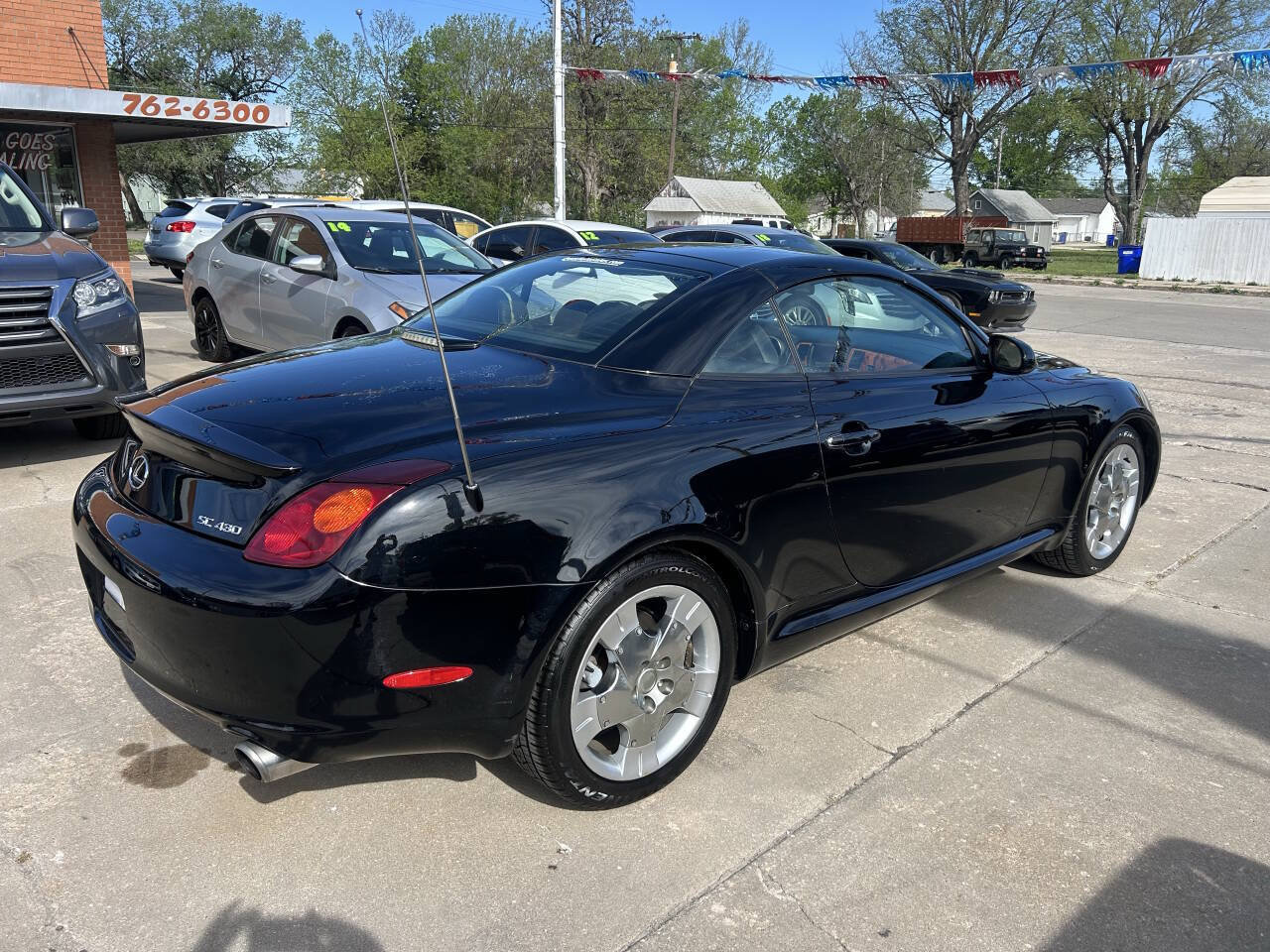 Used 2002 Lexus SC 430 Convertible RWD image 6