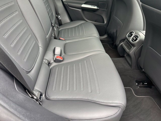 Used 2026 Mercedes-Benz GLC 300 4MATIC image 30