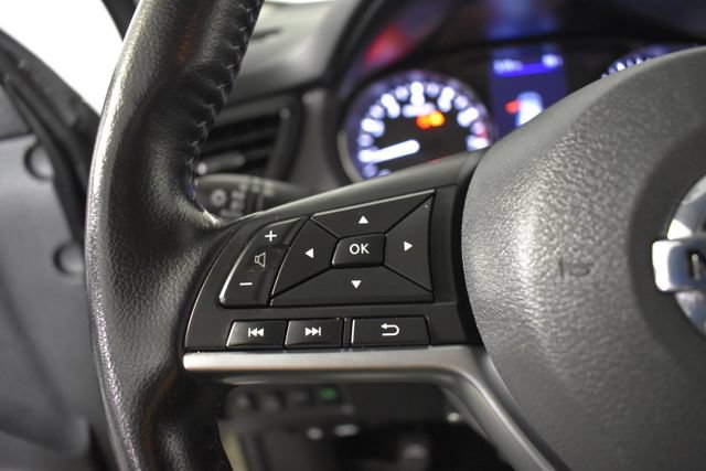 Used 2022 Nissan Rogue Sport SV AWD/4WD image 16