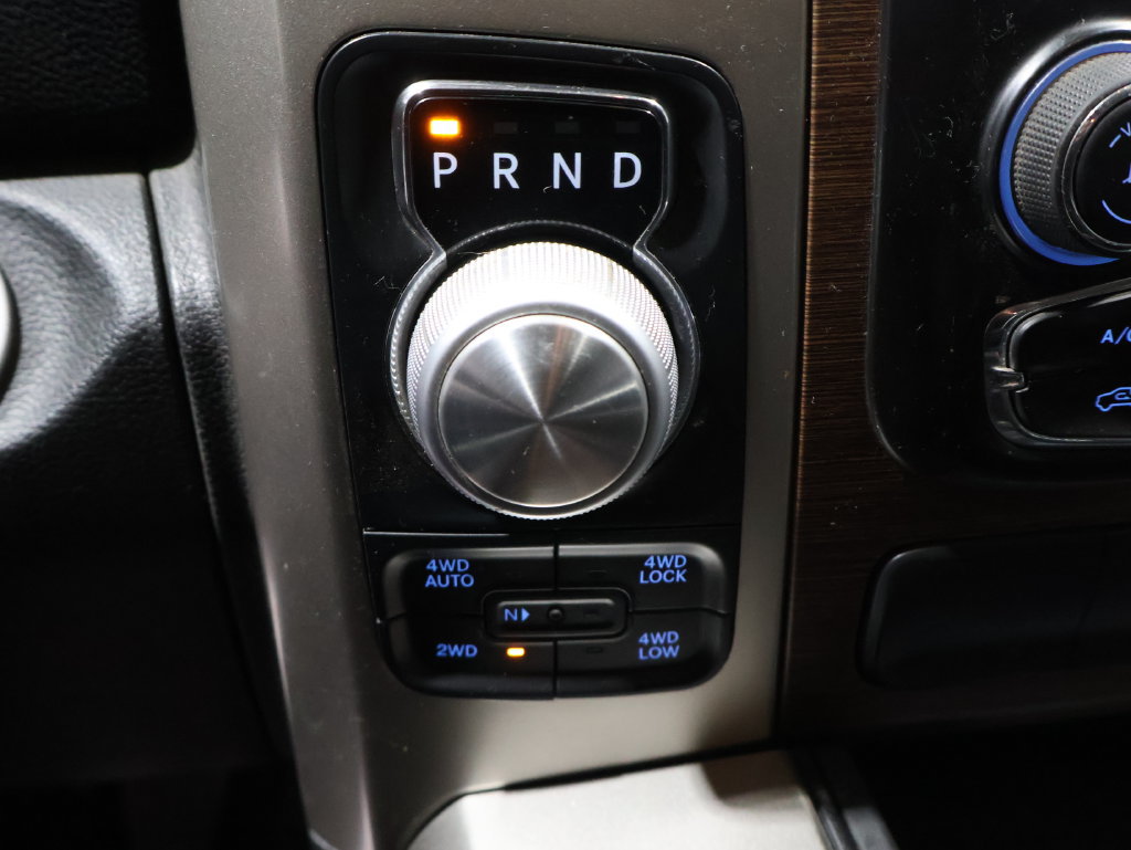 Used 2015 RAM 1500 Laramie w/ Convenience Group AWD/4WD image 37