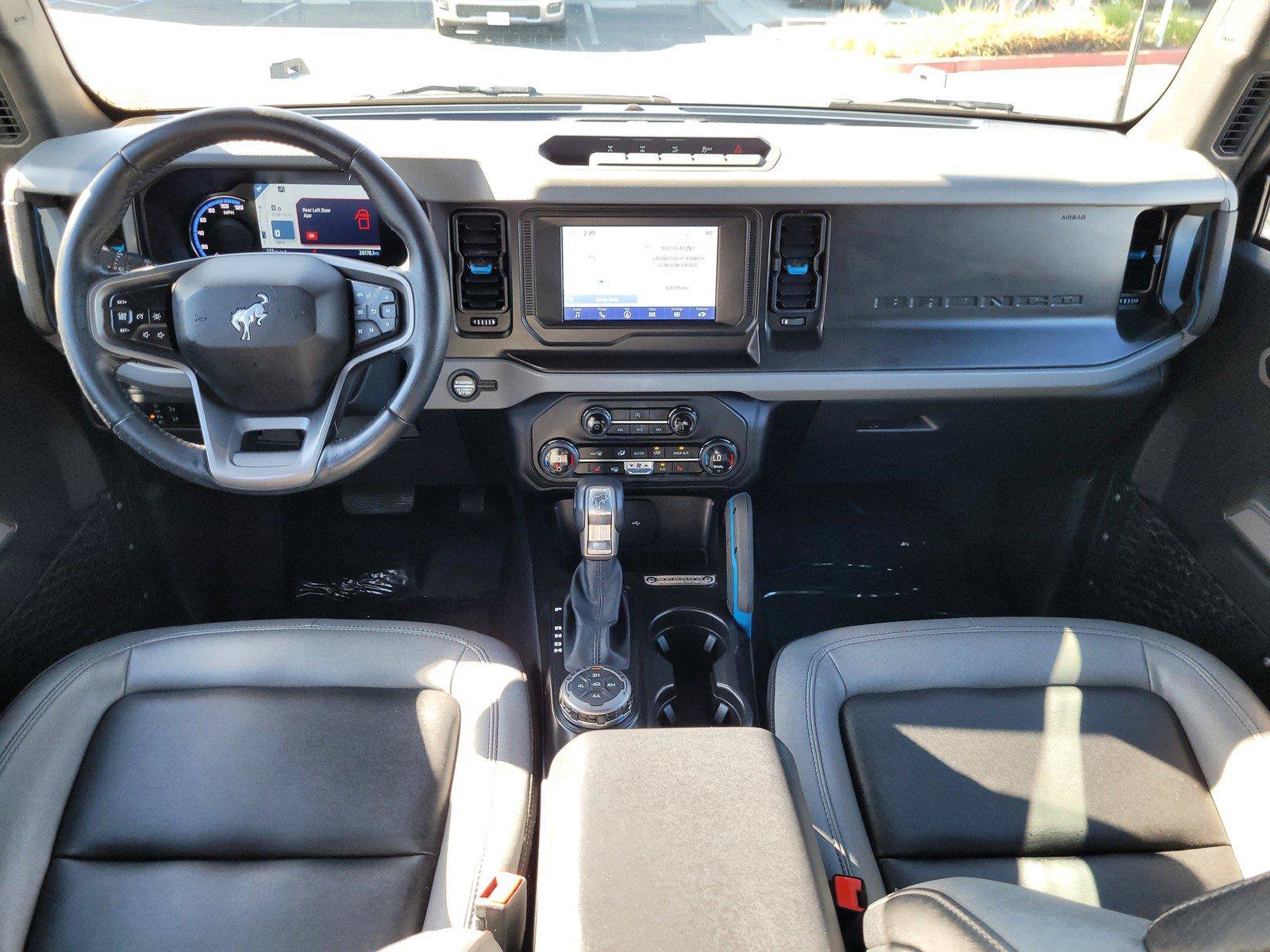 Used 2023 Ford Bronco Black Diamond w/ Sasquatch Package AWD/4WD image 18