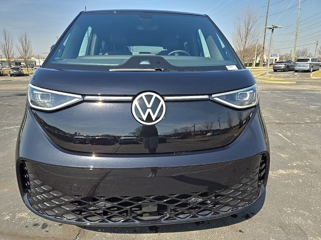 New 2025 Volkswagen ID. Buzz 1st Edition RWD image 5