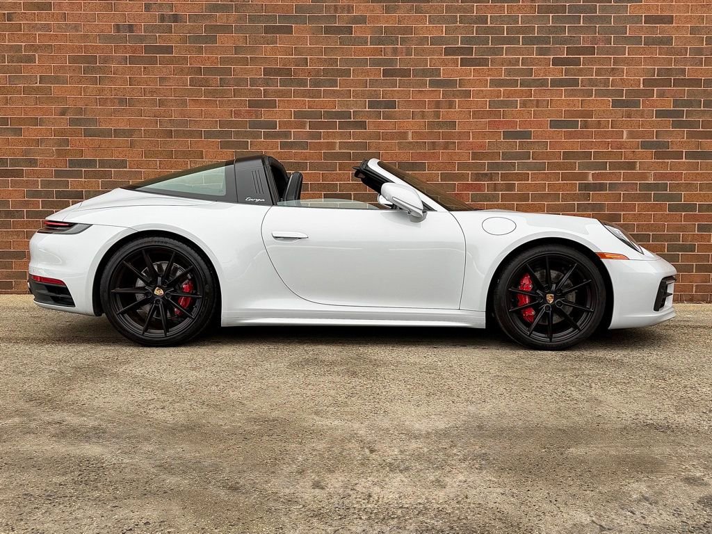 Certified 2024 Porsche 911 Targa 4S image 8