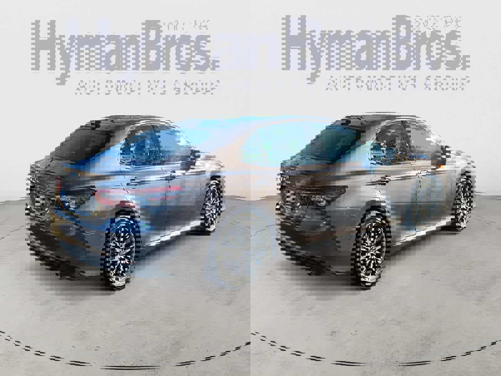 Used 2021 Toyota Camry XLE w/ Navigation Package image 3